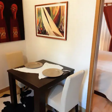 Rozic Apartman Rab Town