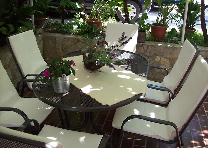 Apartment Rozic Rab Town