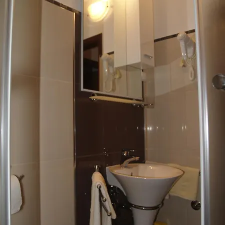 Rozic Apartment Rab Town